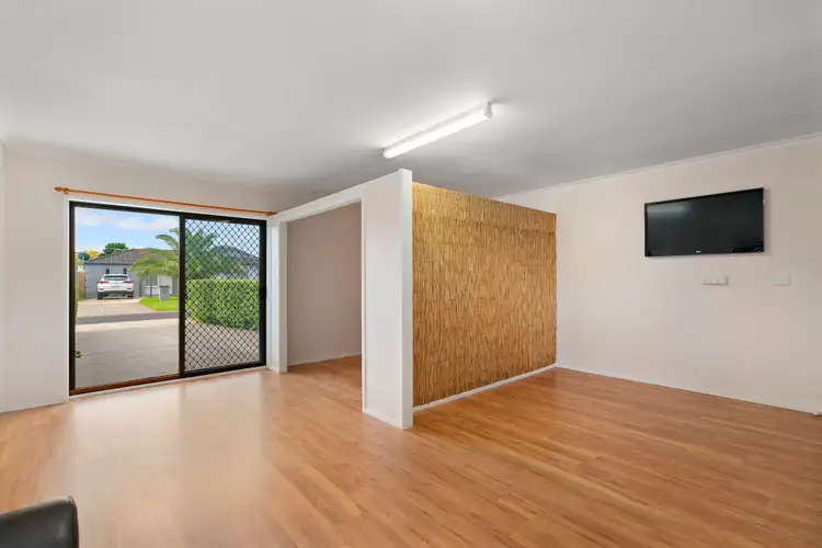 Fifth view of Homely house listing, 8 Thomas Place, Hastings VIC 3915