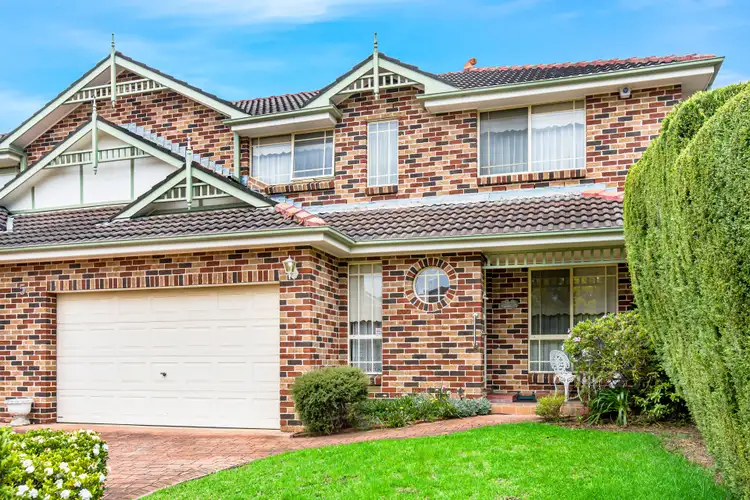 2/5 Gindurra Avenue, Castle Hill NSW 2154