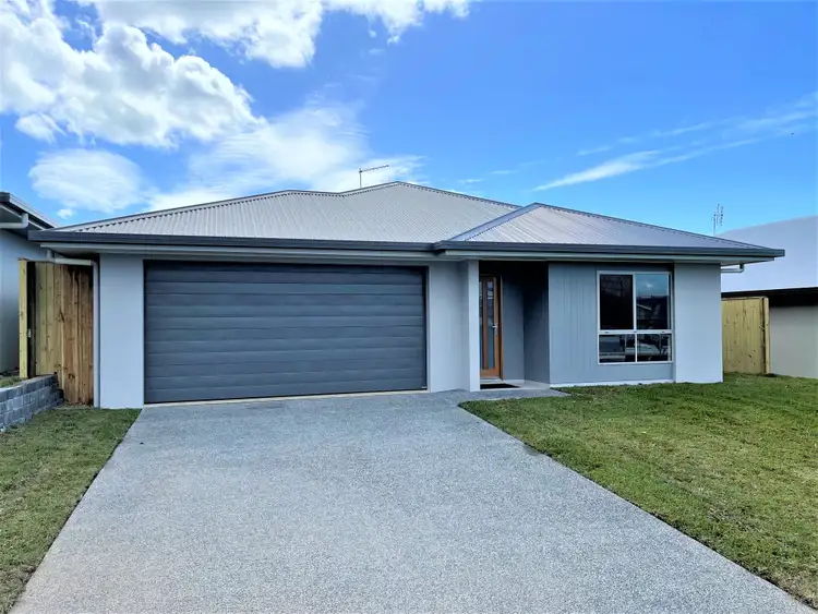 14 Fender Circuit, Trinity Beach QLD 4879