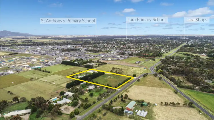 Second view of Homely house listing, 175 Patullos Road, Lara VIC 3212