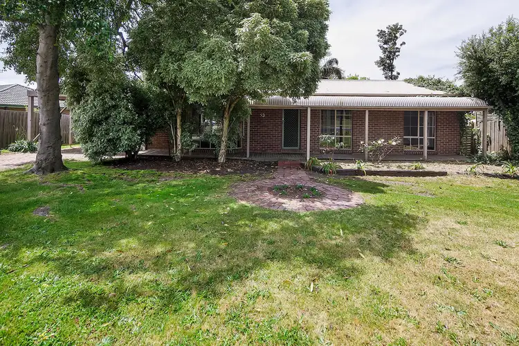 53 Pembroke Drive, Somerville VIC 3912