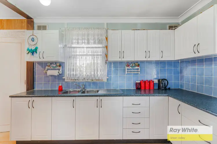 Fifth view of Homely house listing, 7 Isa Place, Cartwright NSW 2168