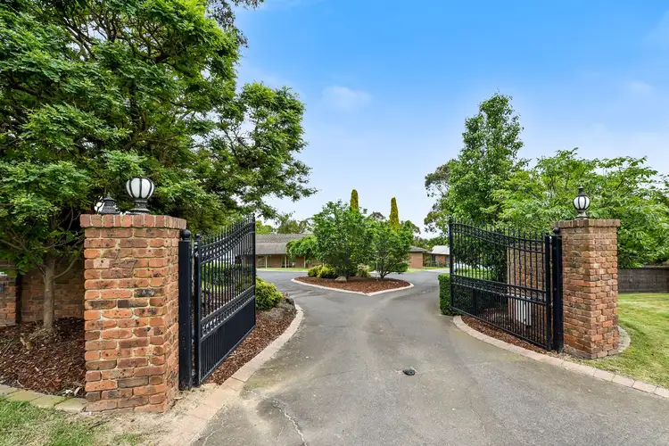 47 Robinson Road, Narre Warren North VIC 3804