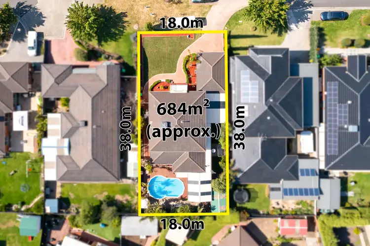 Second view of Homely house listing, 7 The Walk, Taylors Hill VIC 3037