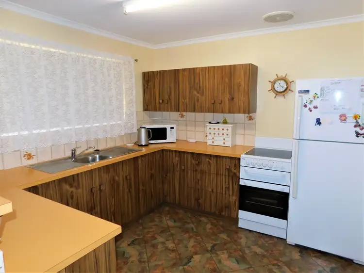 Sixth view of Homely house listing, 32 Naracoorte Road, Bordertown SA 5268