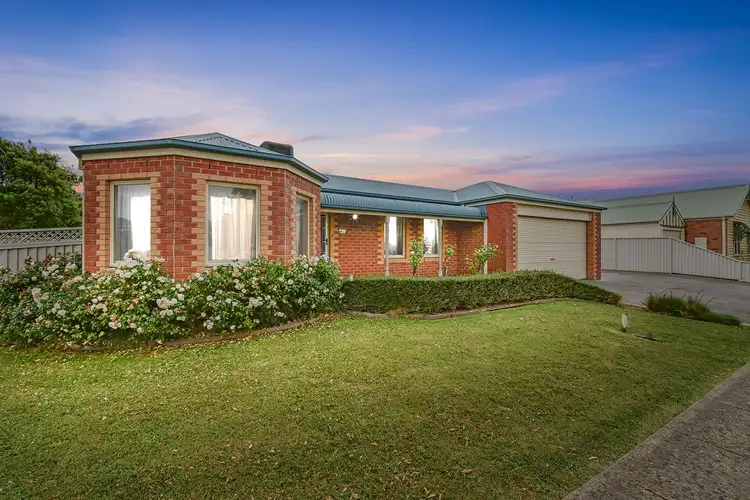 31 Hartland Circuit, Pakenham VIC 3810