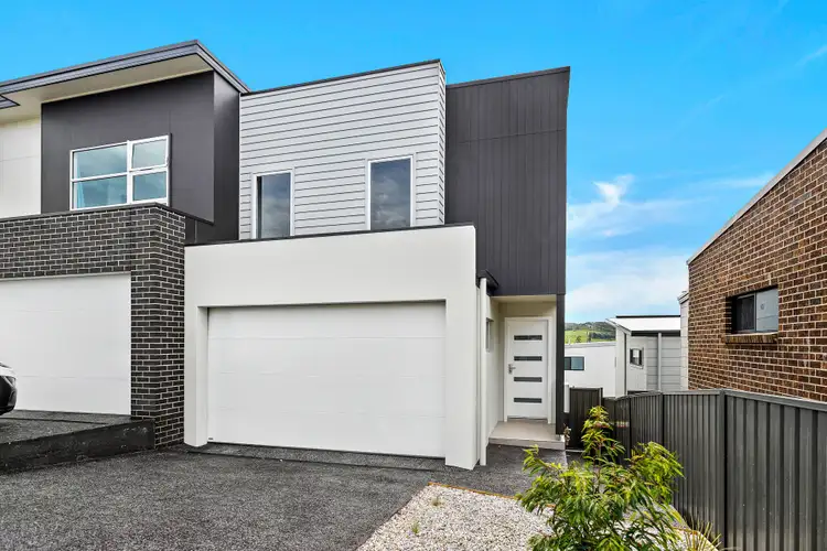 Main view of Homely semi-detached listing, 1/4 Venus Road, Dunmore NSW 2529
