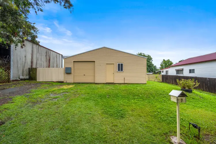 7 Gladstone Street, Dungog NSW 2420