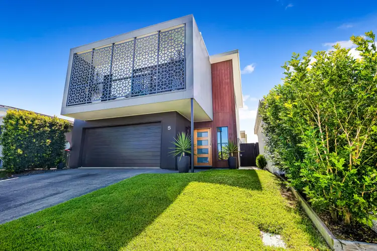5 Limosa Way, Palmview QLD 4553