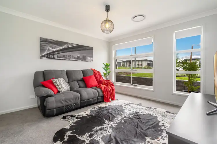 Sixth view of Homely house listing, 28 Pandanus Circuit, Bolwarra NSW 2320