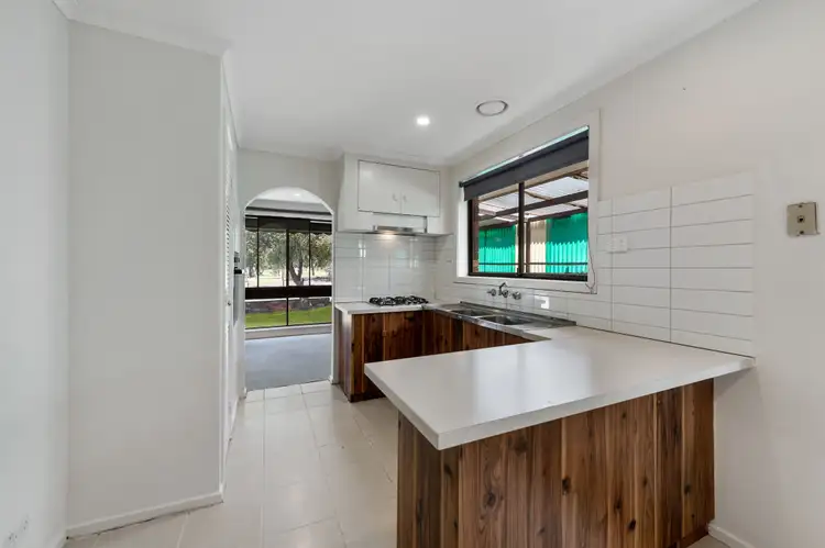 Seventh view of Homely house listing, 16 Kinterbury Drive, Kings Park VIC 3021