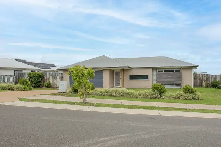1 Brindabella Parade, New Auckland QLD 4680