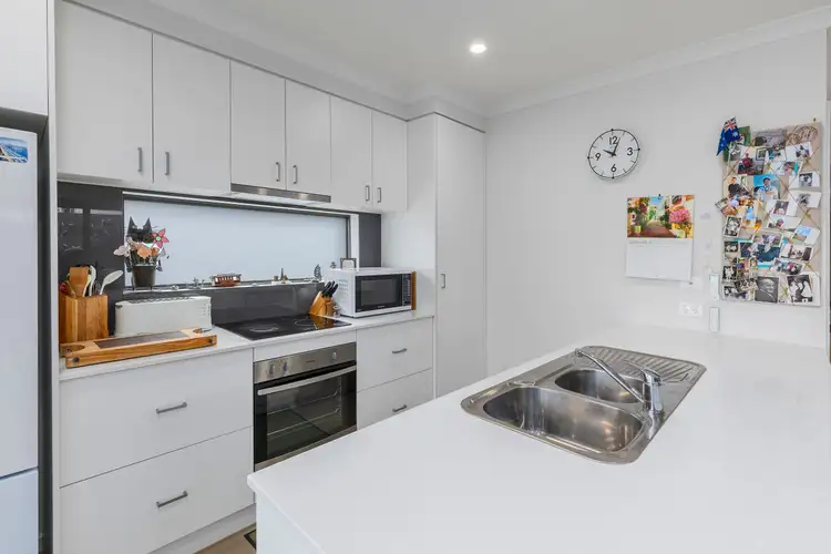 Third view of Homely house listing, 172 Third Avenue, Rosebud VIC 3939