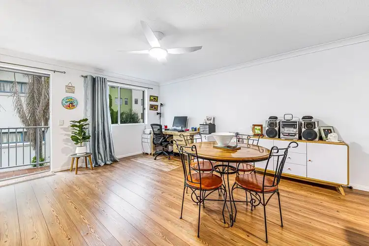 Fifth view of Homely unit listing, 2/7 Mahia Terrace, Kings Beach QLD 4551