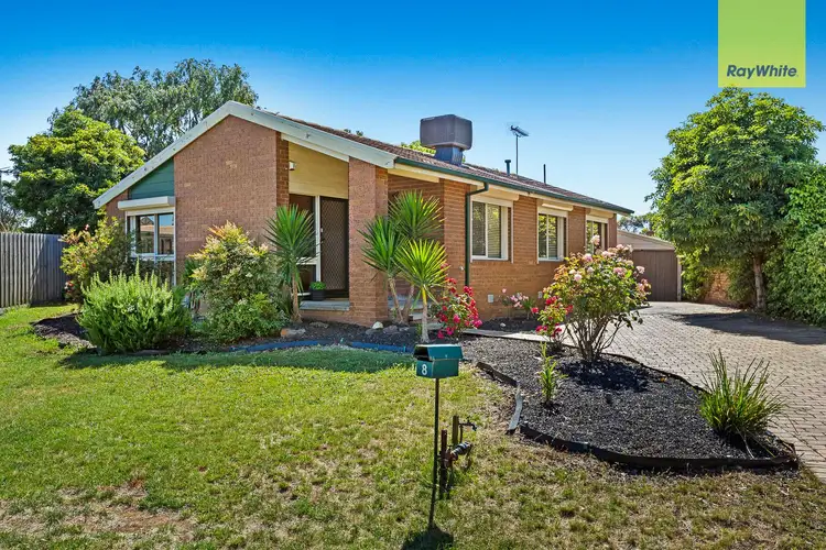 8 Coolabah Court, Kurunjang VIC 3337