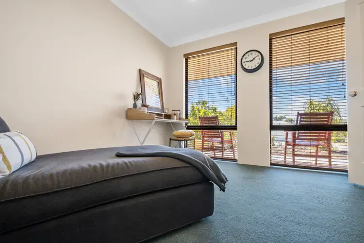 Sixth view of Homely house listing, 10 Alycon Place, Kallaroo WA 6025