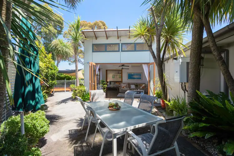 2/3 Benambra Court, Cowes VIC 3922