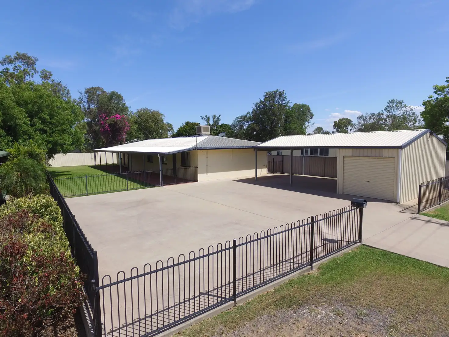 Main view of Homely semi-detached listing, 18 Diamond Avenue, Emerald QLD 4720