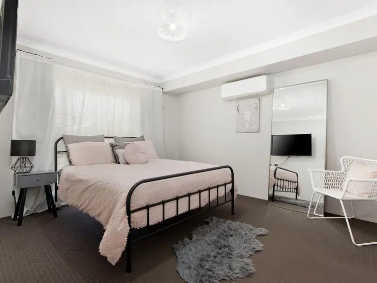 Second view of Homely house listing, 4 Ravensfield Road, Baldivis WA 6171