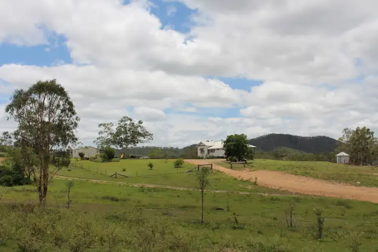 14 Spanns Road, Mount Larcom QLD 4695