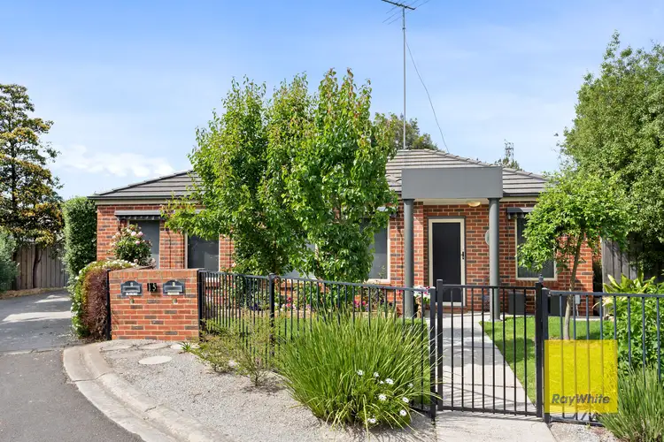 Main view of Homely unit listing, 1/15 Arbour Grove, Belmont VIC 3216
