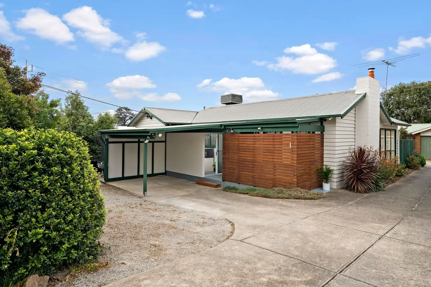 Main view of Homely house listing, 1 Heatherhill Road, Frankston VIC 3199
