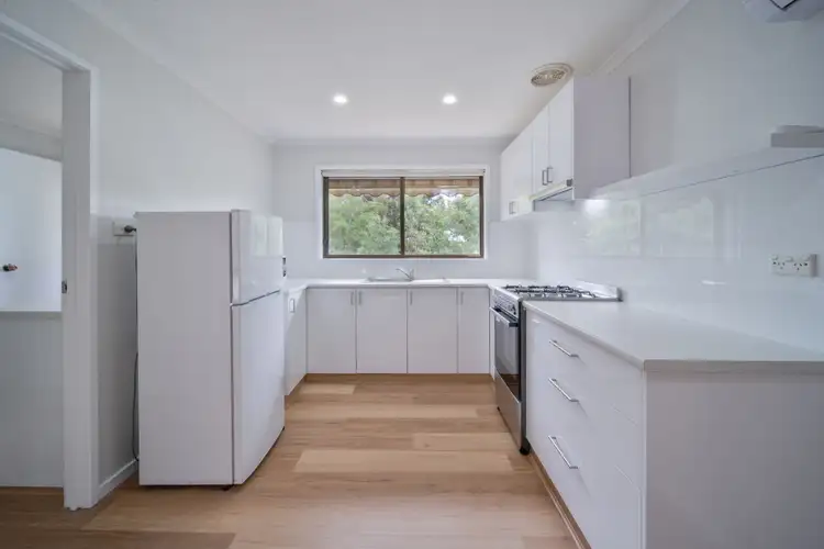 Sixth view of Homely unit listing, 2/18 Palm Avenue, Spring Gully VIC 3550