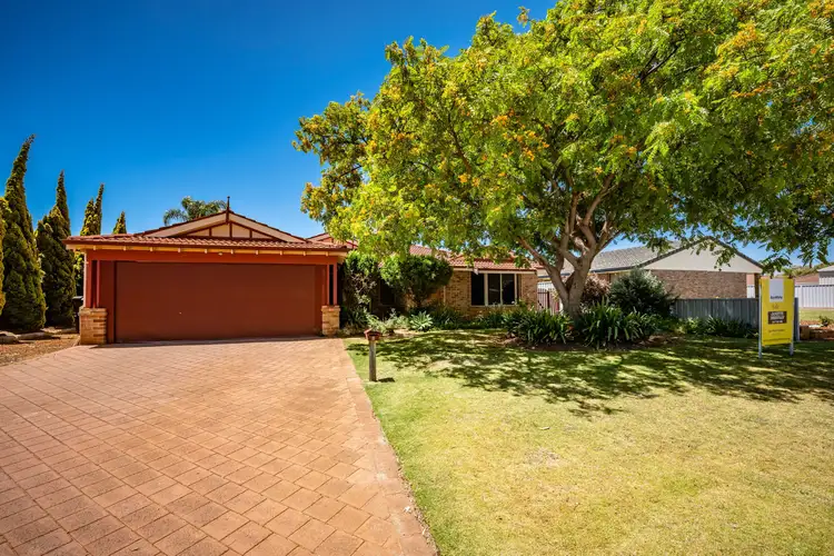 8 VOLUTE Street, Sunset Beach WA 6530