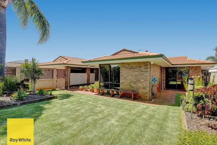 6 Horslay Way, Noranda WA 6062