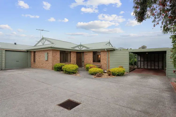 2/42 Walton Street, Cowes VIC 3922