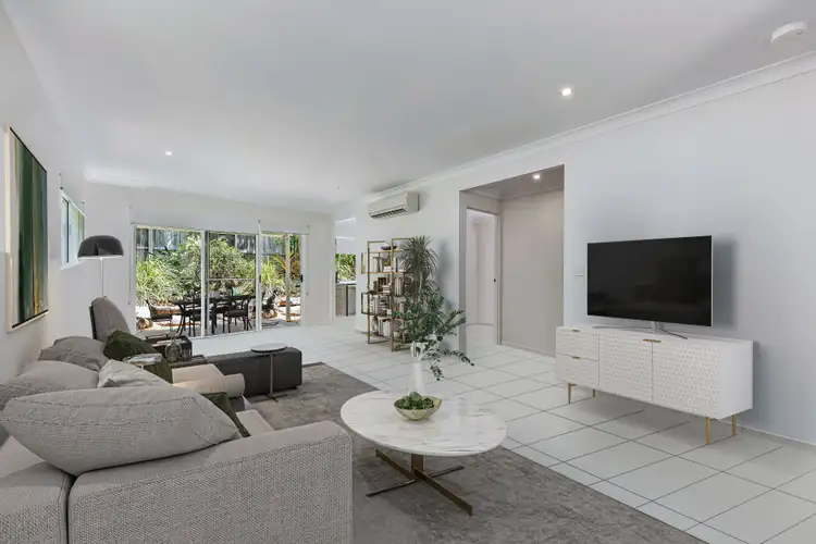 50/65 Manooka Drive, Cannonvale QLD 4802