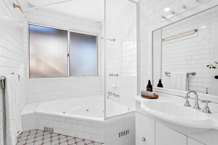 Seventh view of Homely house listing, 39 Loftus Drive, Barrack Heights NSW 2528