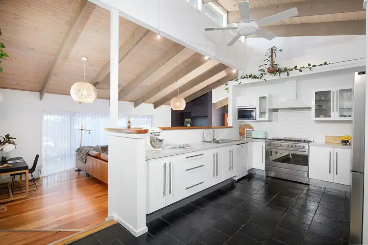 Fifth view of Homely house listing, 6 Kelly Drive, Langwarrin VIC 3910