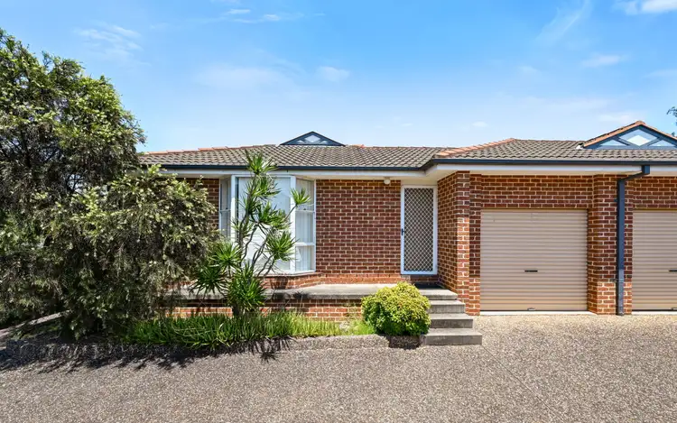 8/25 Gertrude Road, Ingleburn NSW 2565