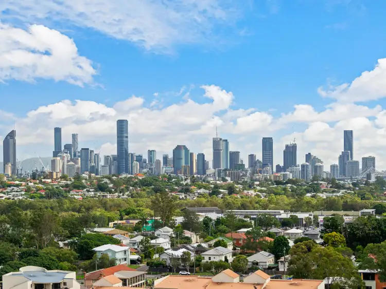 11103/300 Old Cleveland Road, Coorparoo QLD 4151