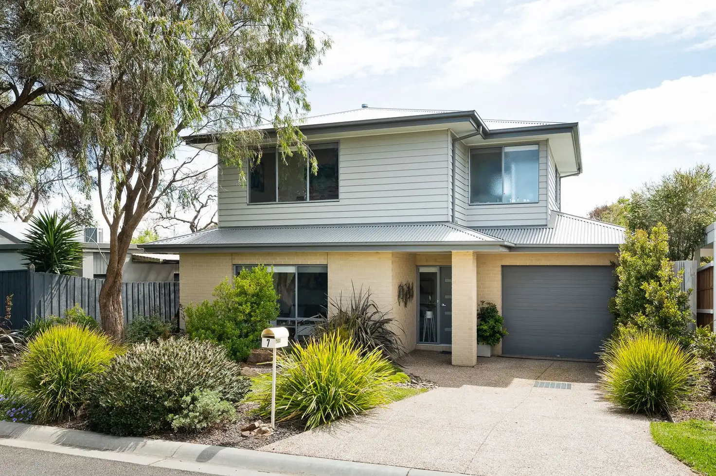 Main view of Homely townhouse listing, 7 Hotham Street, Frankston South VIC 3199