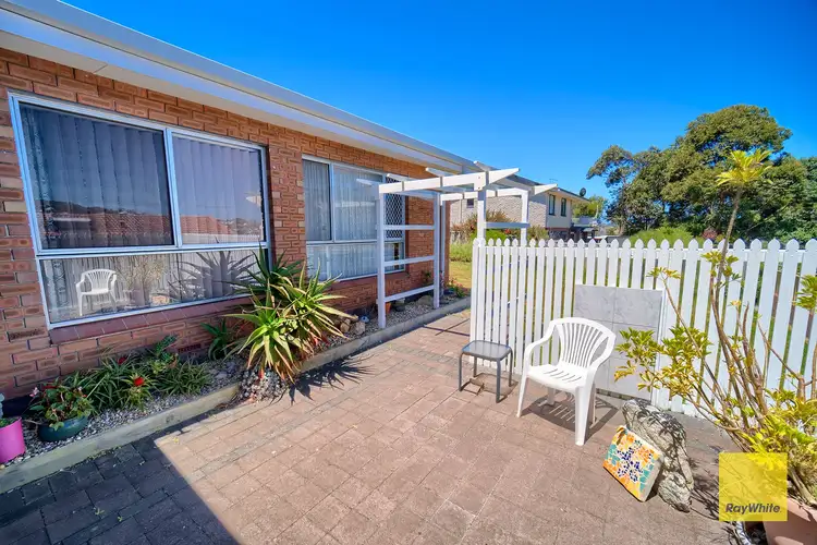 Third view of Homely house listing, 4 Milpara Way, Yakamia WA 6330