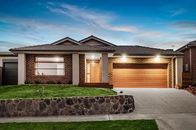 3 Della Close, Doreen VIC 3754