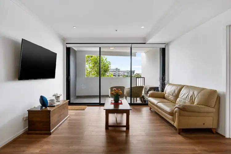 Fifth view of Homely apartment listing, 9/76 The Esplanade, Caroline Springs VIC 3023