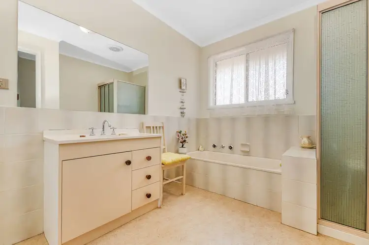 Second view of Homely unit listing, 2/3 Collier Street, Echuca VIC 3564