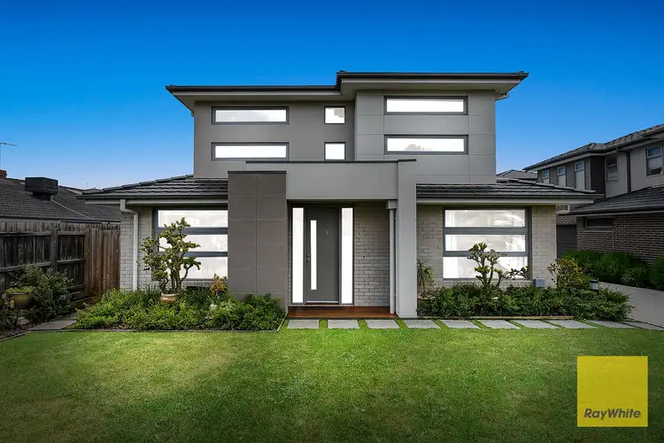 1/118 Kennington Park Drive, Endeavour Hills VIC 3802