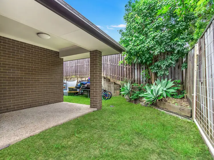 Third view of Homely semi-detached listing, 3A Bahrs Point Drive, Bahrs Scrub QLD 4207