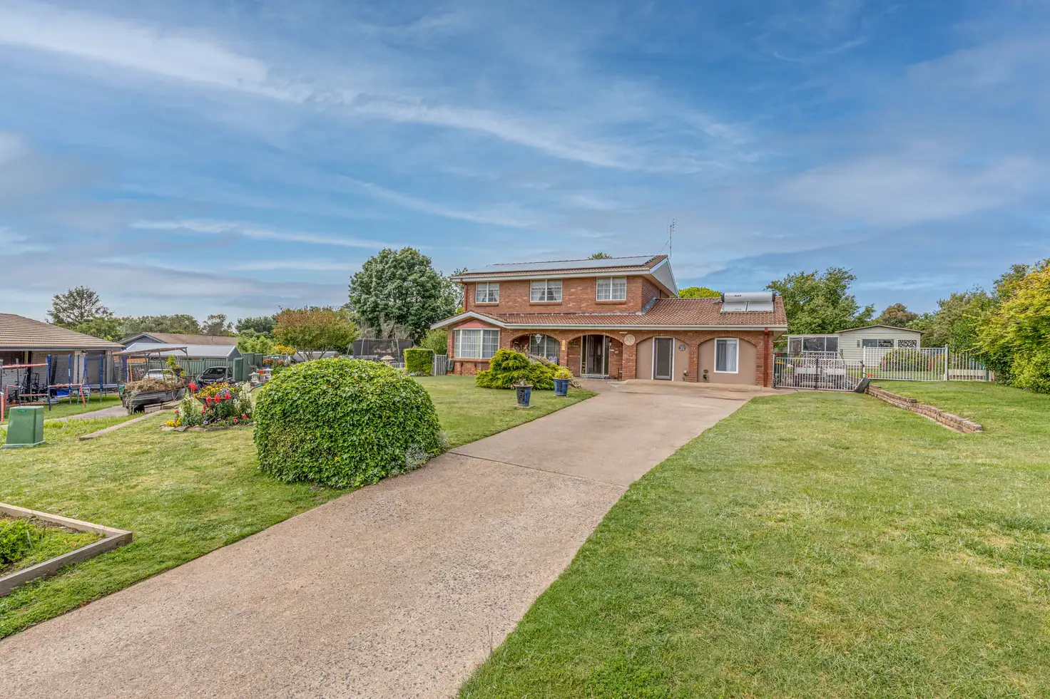 Main view of Homely house listing, 37 Maple Crescent, Blayney NSW 2799