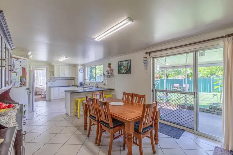 Fifth view of Homely house listing, 37 Maple Crescent, Blayney NSW 2799