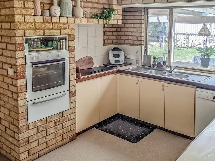 Fifth view of Homely house listing, 3 Seacrest Street, Tarcoola Beach WA 6530
