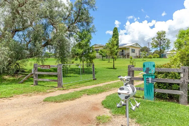 217 Willis Road, Meringandan West QLD 4352