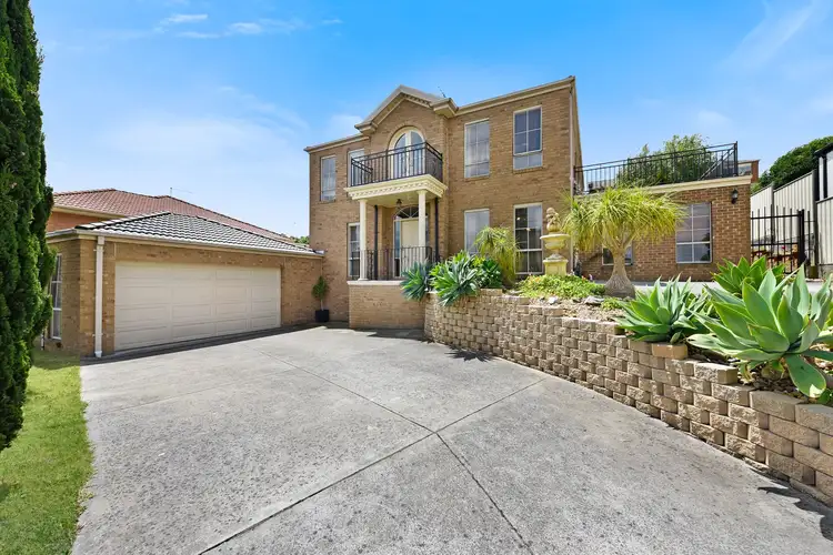 12 Hillandale Rise, Berwick VIC 3806