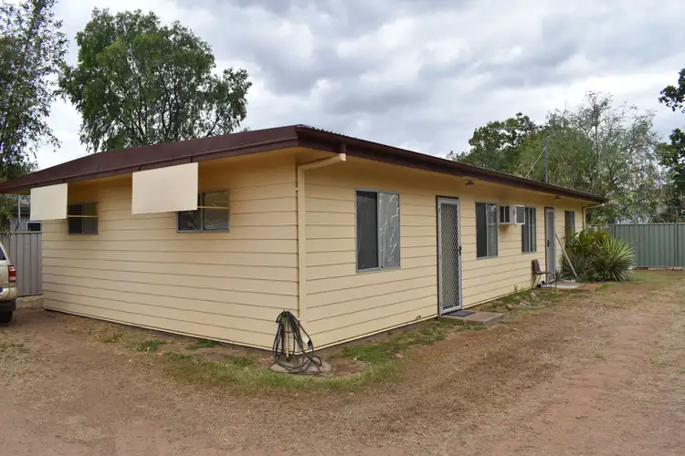 Main view of Homely block of units listing, 100 Ruby Street, Emerald QLD 4720