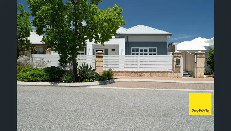 19 The Embankment, South Guildford WA 6055