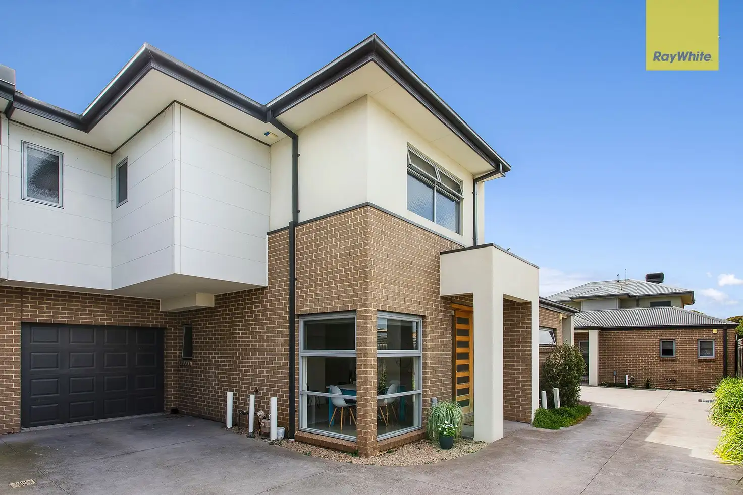Main view of Homely house listing, 2/10 Tekapo Crescent, Taylors Lakes VIC 3038